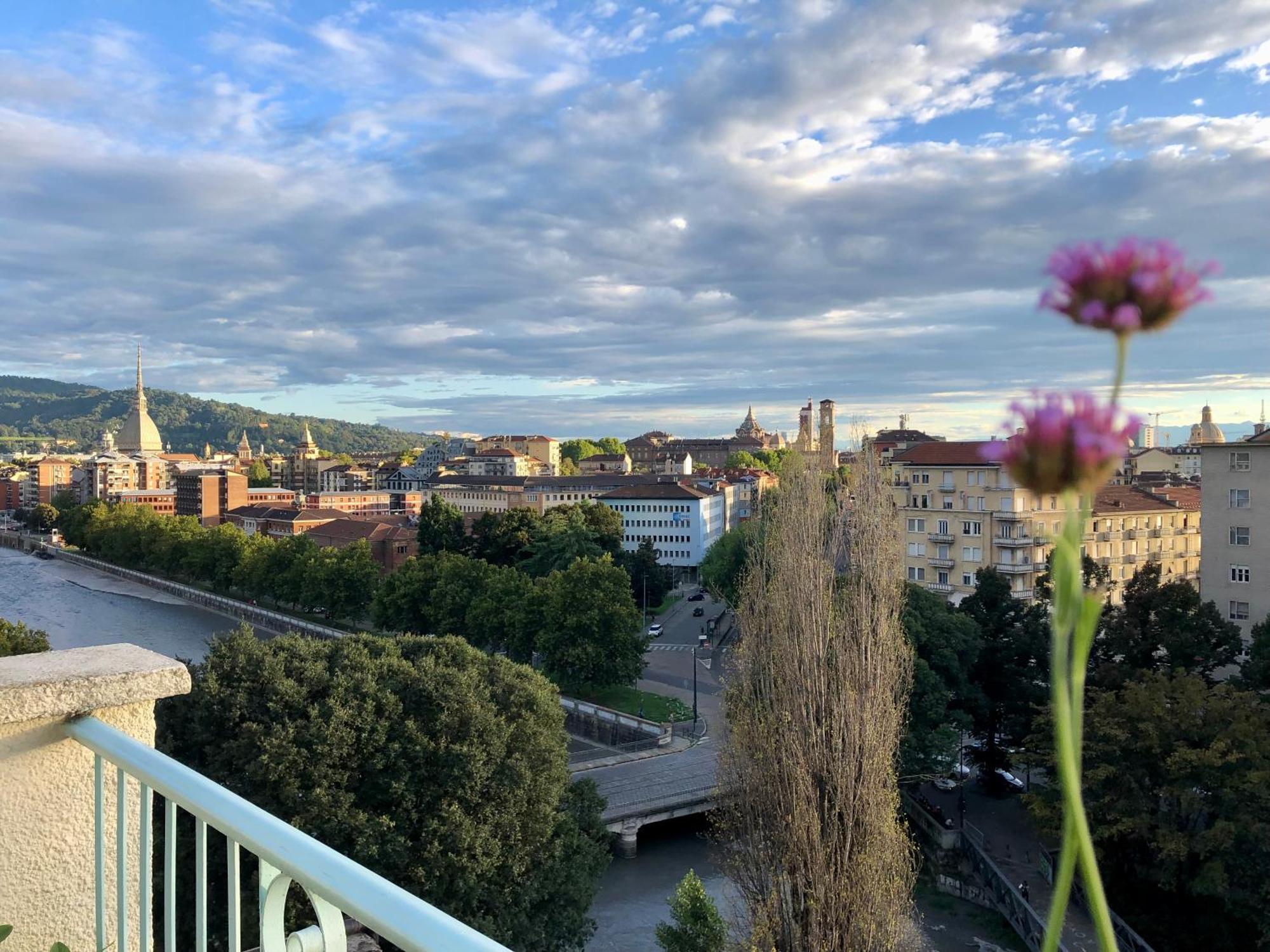 Attico Ellen Terrazza Con Vista Daire Torino Dış mekan fotoğraf