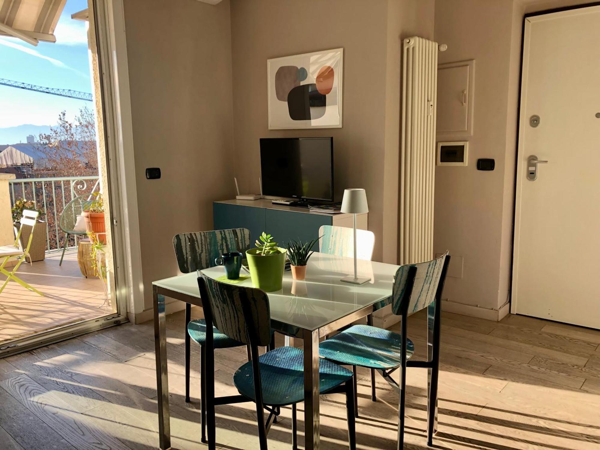 Attico Ellen Terrazza Con Vista Daire Torino Dış mekan fotoğraf